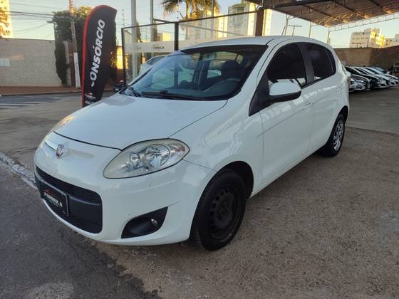 FIAT PALIO 1.0 MPI ATTRACTIVE 8V FLEX 4P MANUAL FIAT PALIO 1.0 MPI ATTRACTIVE 8V FLEX 4P MANUAL